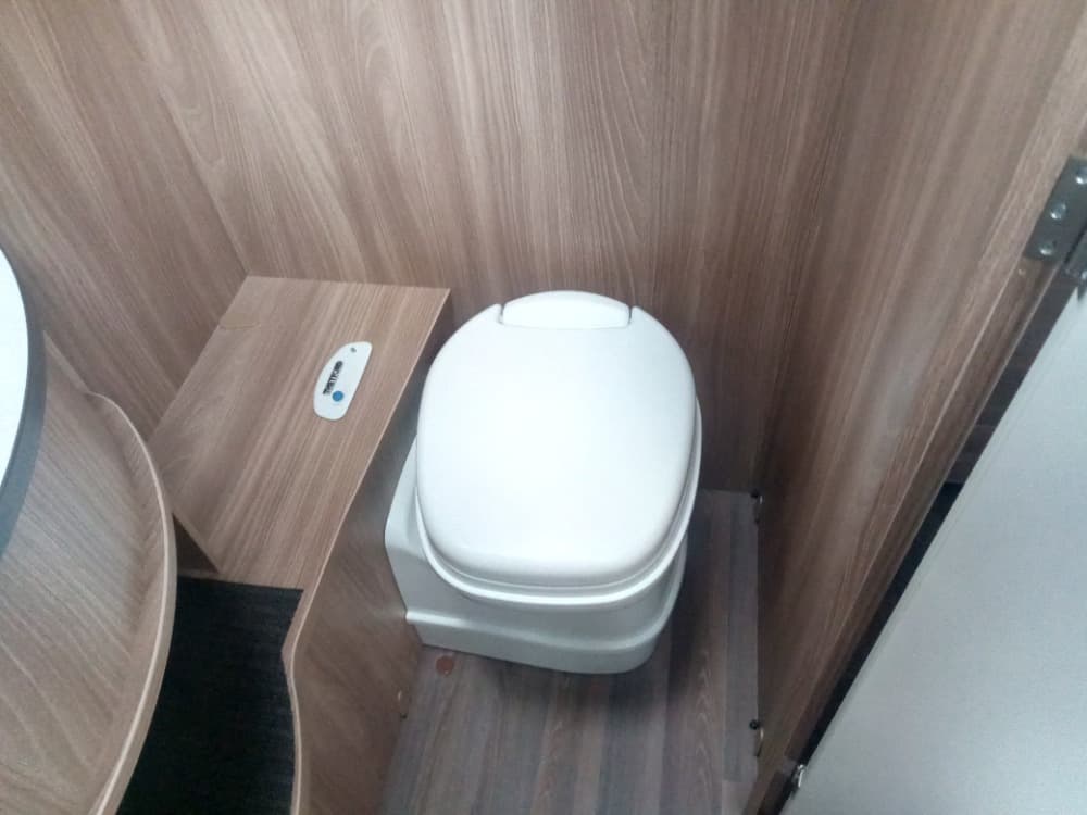 Bürstner Premio Live 13