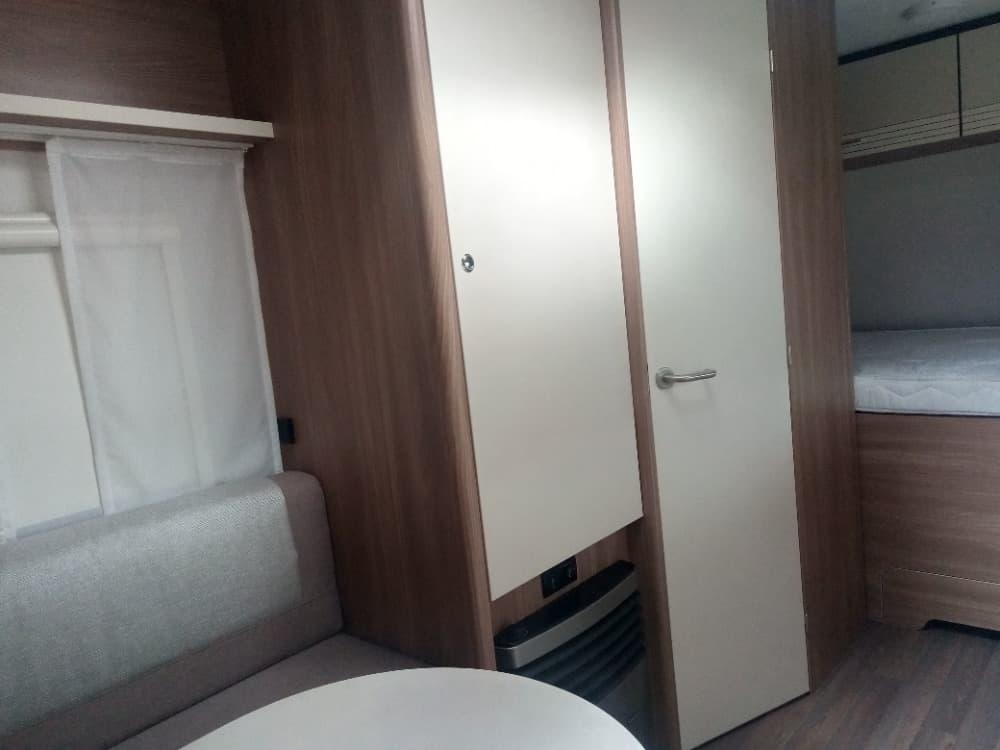 Bürstner Premio Live 17