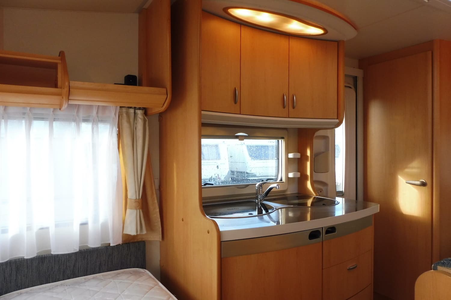 Hobby Mein de Luxe 400 SF 16