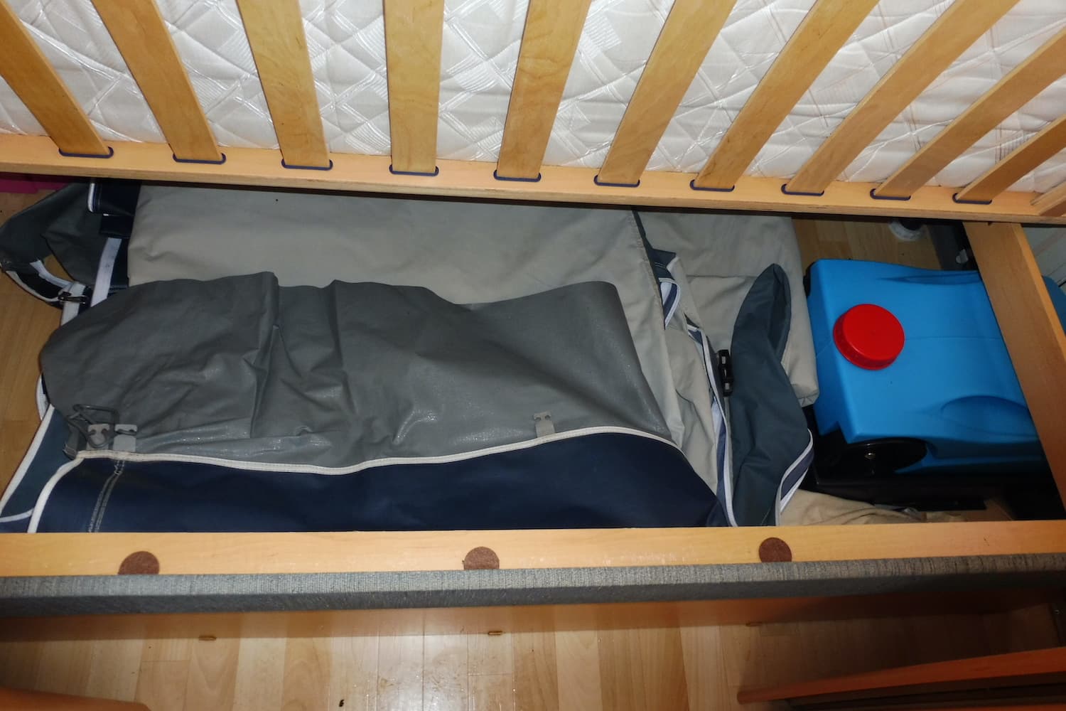 Hobby Mein de Luxe 400 SF 19